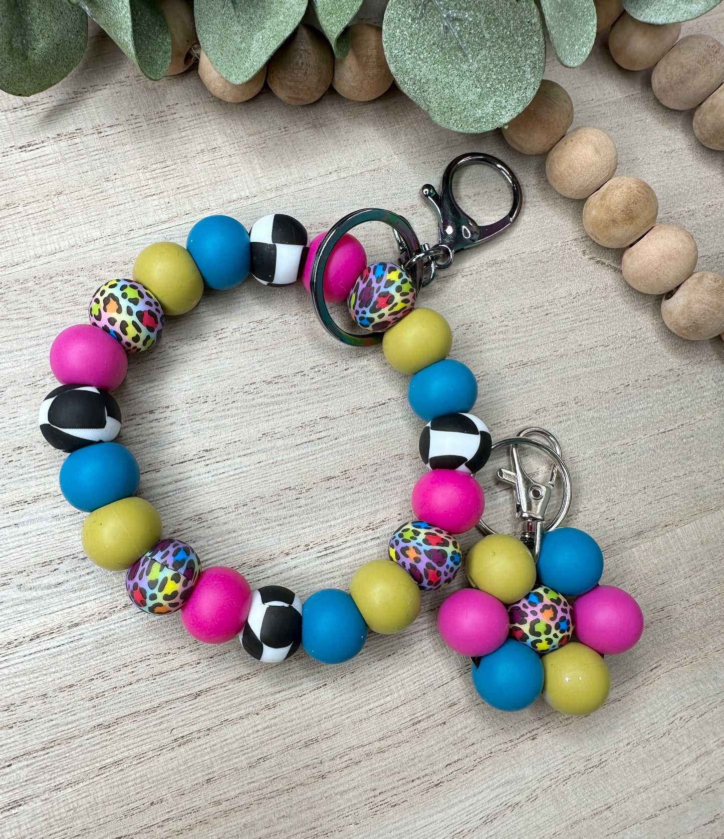 LARGE WRISTLET/FLOWER COMBO #4